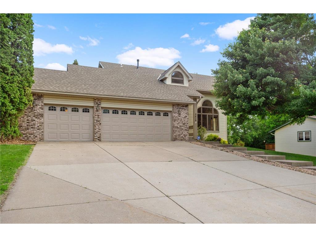 2416 Teakwood Drive E Maplewood MN 55119 6551314 image1