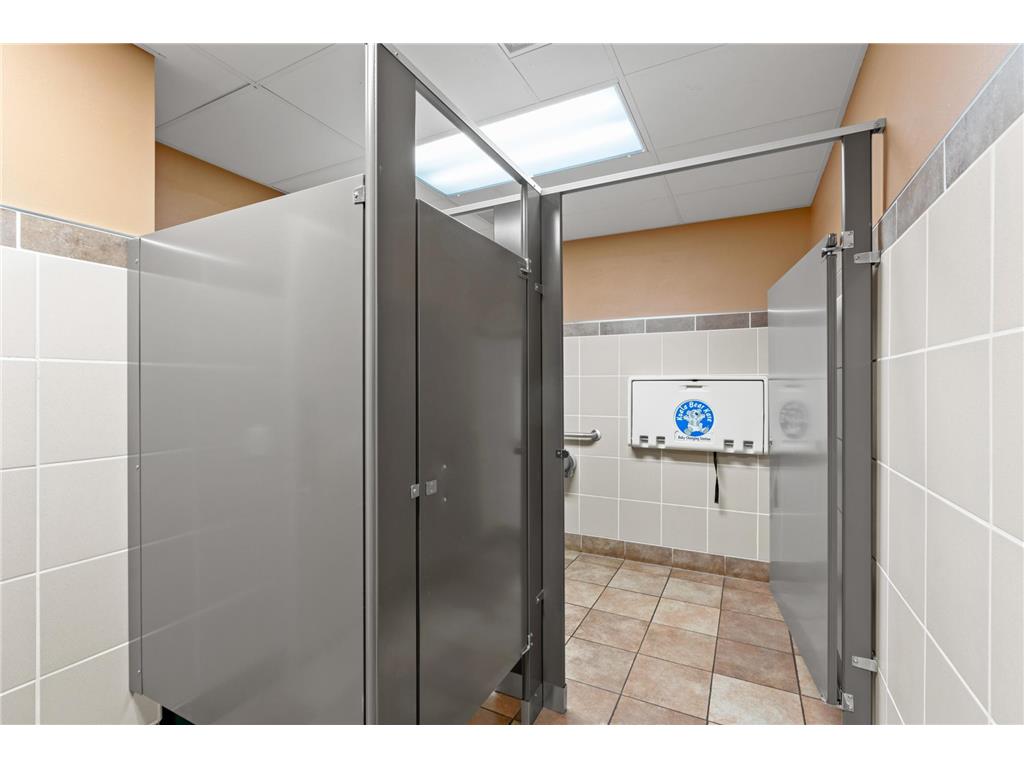 24165 State Road 35 70 Siren WI 54872 6266906 image24