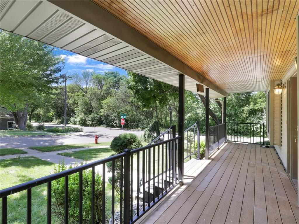 2417 Bourne Avenue Saint Paul MN 55108 7090780 image28