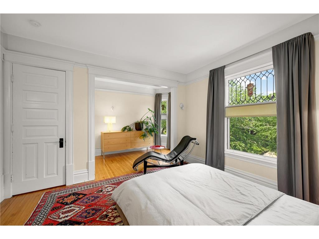 2417 Colfax Avenue S Minneapolis MN 55405 7099419 image21