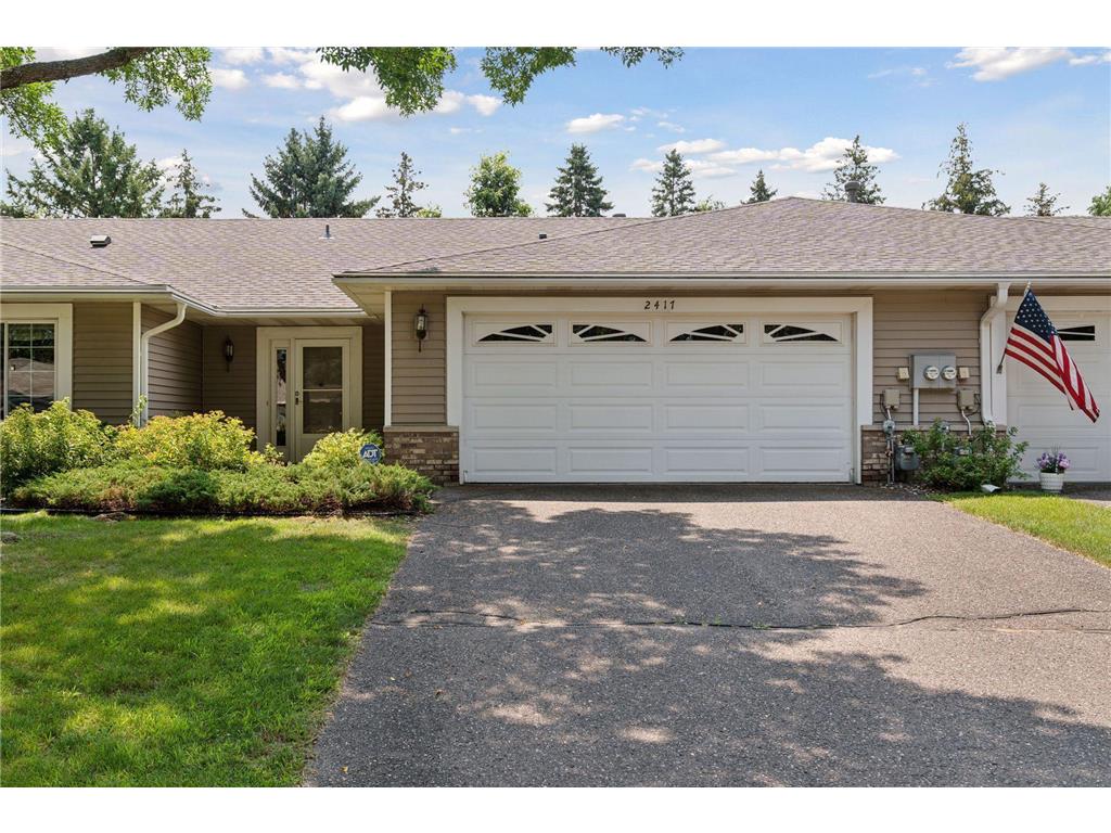 2417 Crestwood Drive North Saint Paul MN 55109 6578547 image1