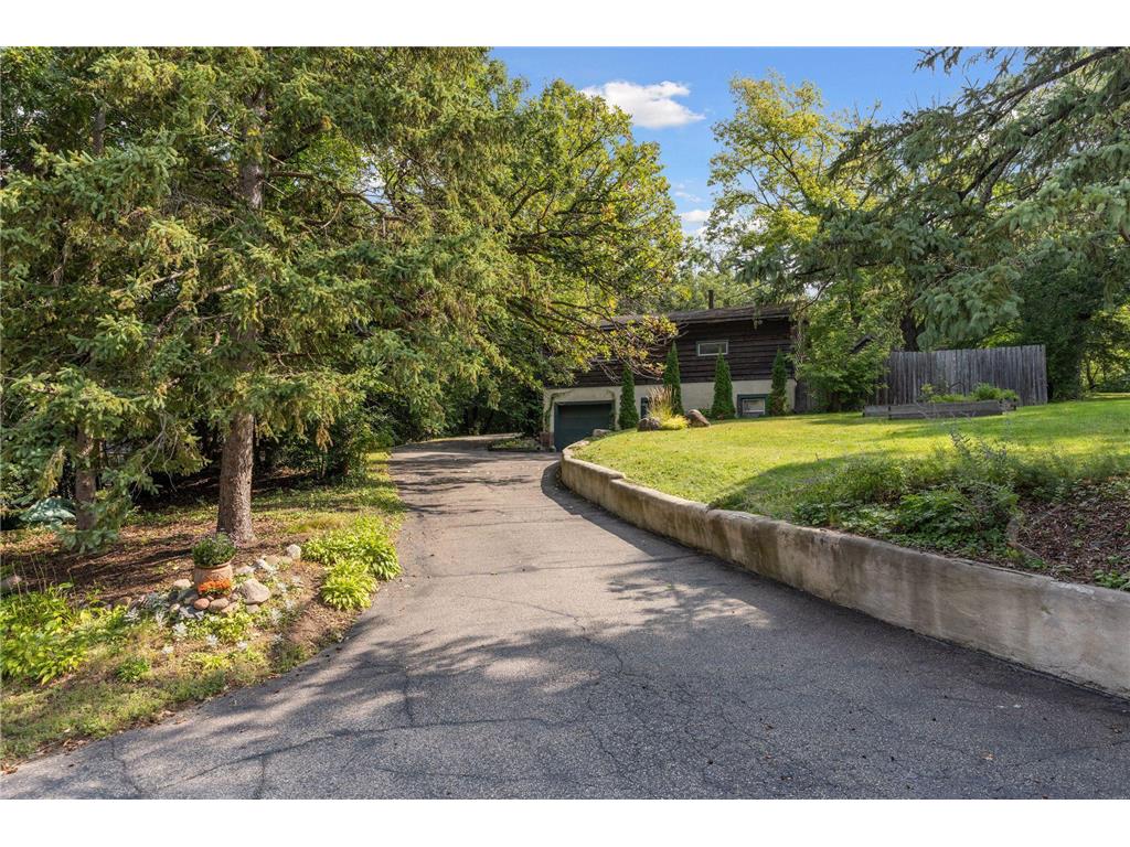 2417 Ford Road Minnetonka MN 55305 7050514 image1