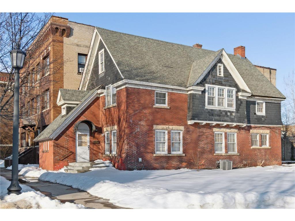 2417 Fremont Avenue S Minneapolis MN 55405 6339420 image1