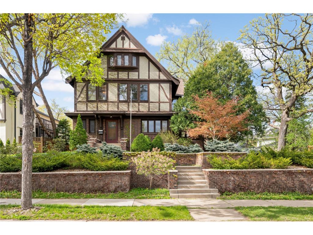 2418 W 22nd Street Minneapolis MN 55405 7070601 image1