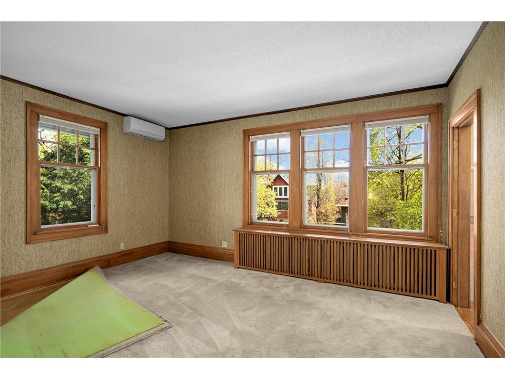 2418 W 22nd Street Minneapolis MN 55405 7070601 image21