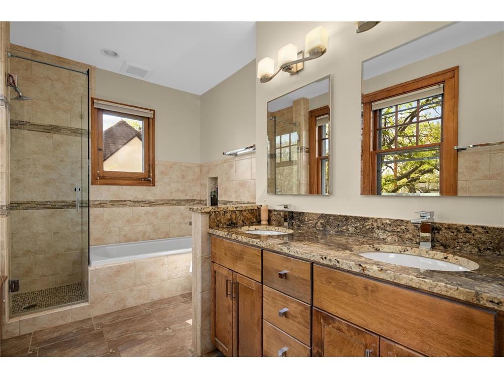 2418 W 22nd Street Minneapolis MN 55405 7070601 image22