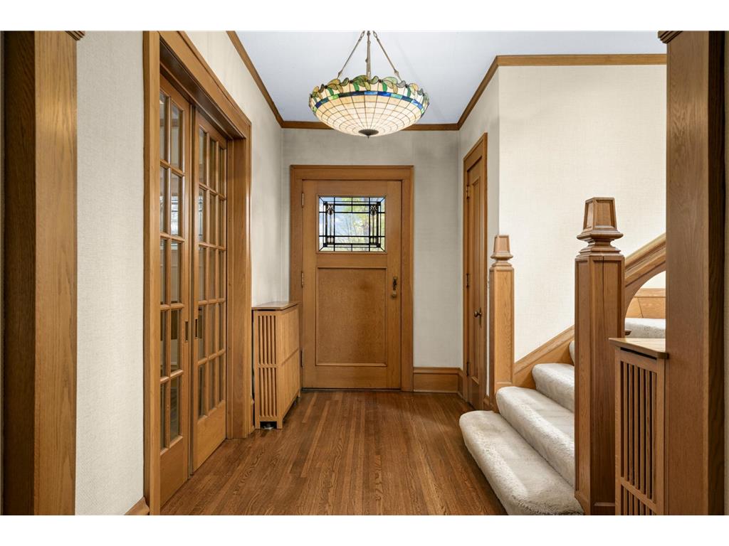 2418 W 22nd Street Minneapolis MN 55405 7070601 image3