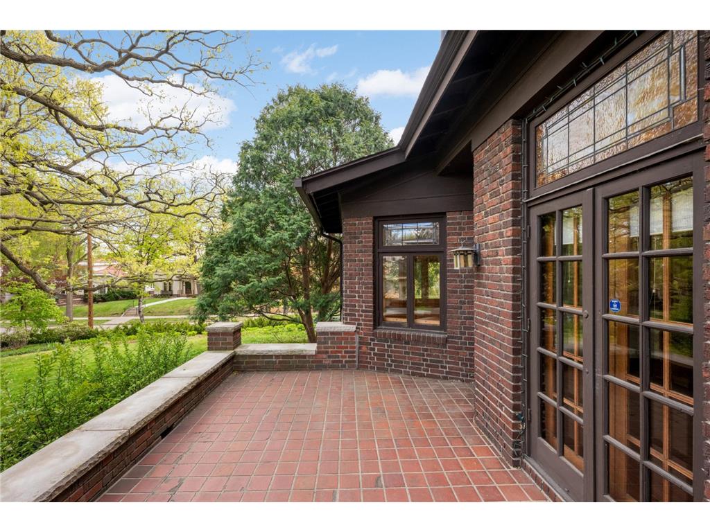 2418 W 22nd Street Minneapolis MN 55405 7070601 image31