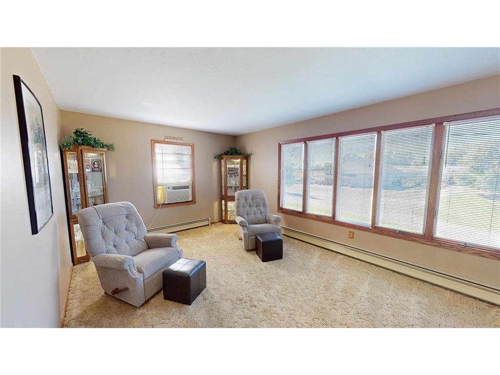 2418 W Main Street Albert Lea MN 56007 6799704 image2