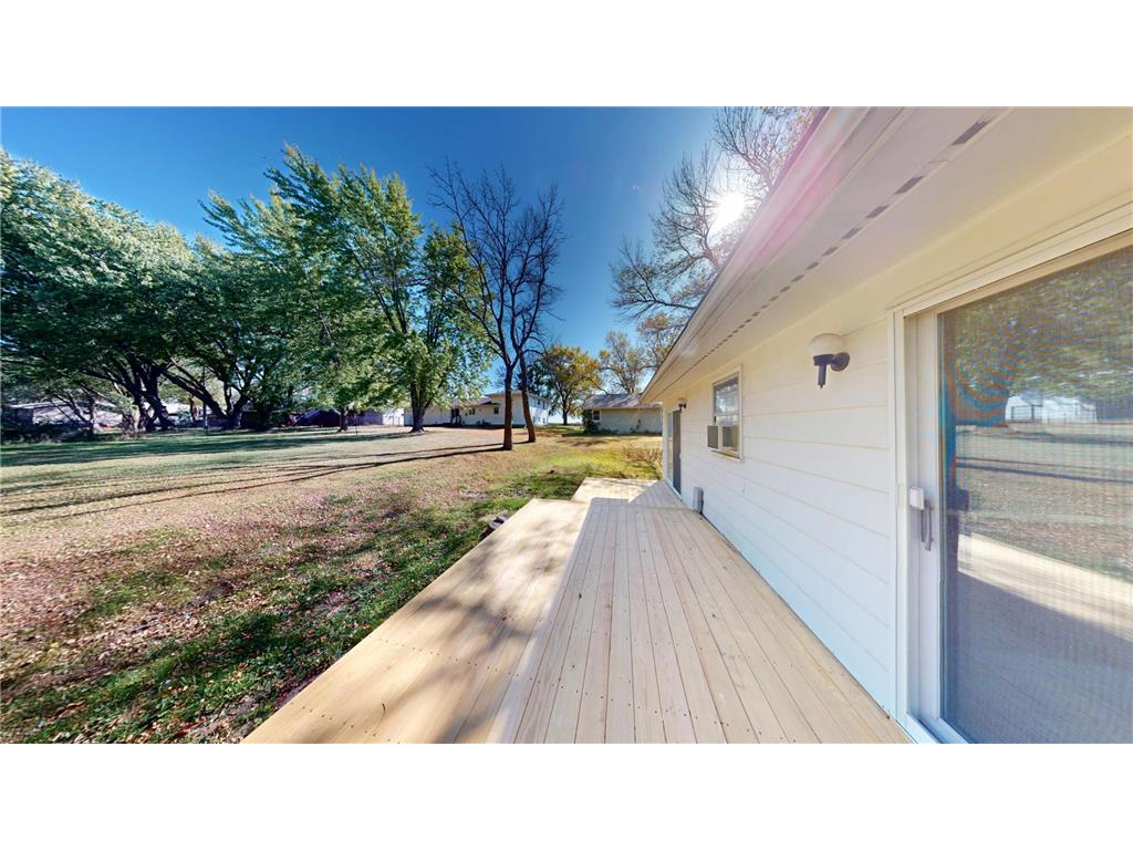 2418 W Main Street Albert Lea MN 56007 6799704 image34