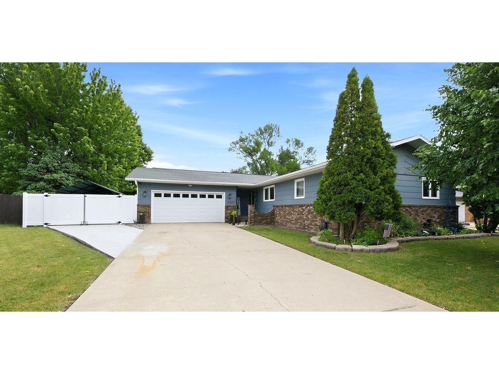 2419 27th Avenue S Fargo ND 58103 7094061 image1
