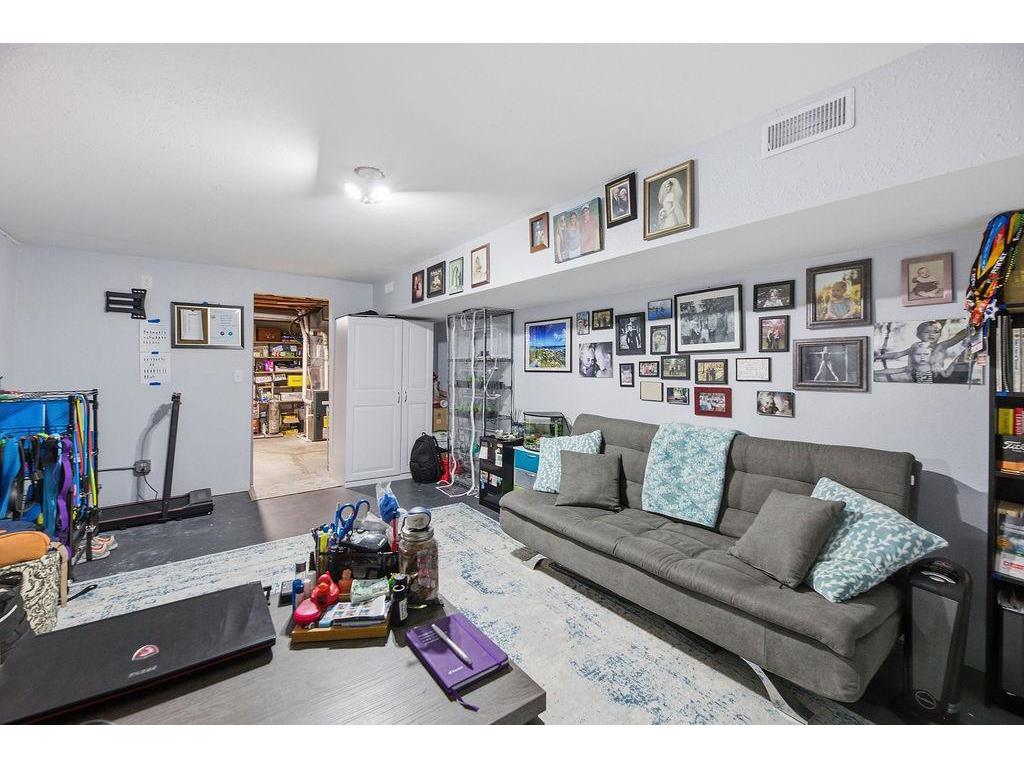 2419 27th Avenue S Fargo ND 58103 7094061 image42