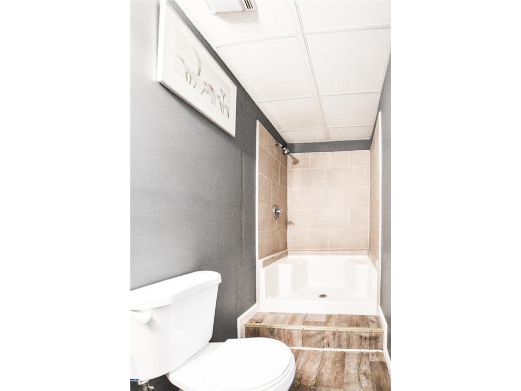 2419 California Street NE Minneapolis MN 55418 6806248 image19