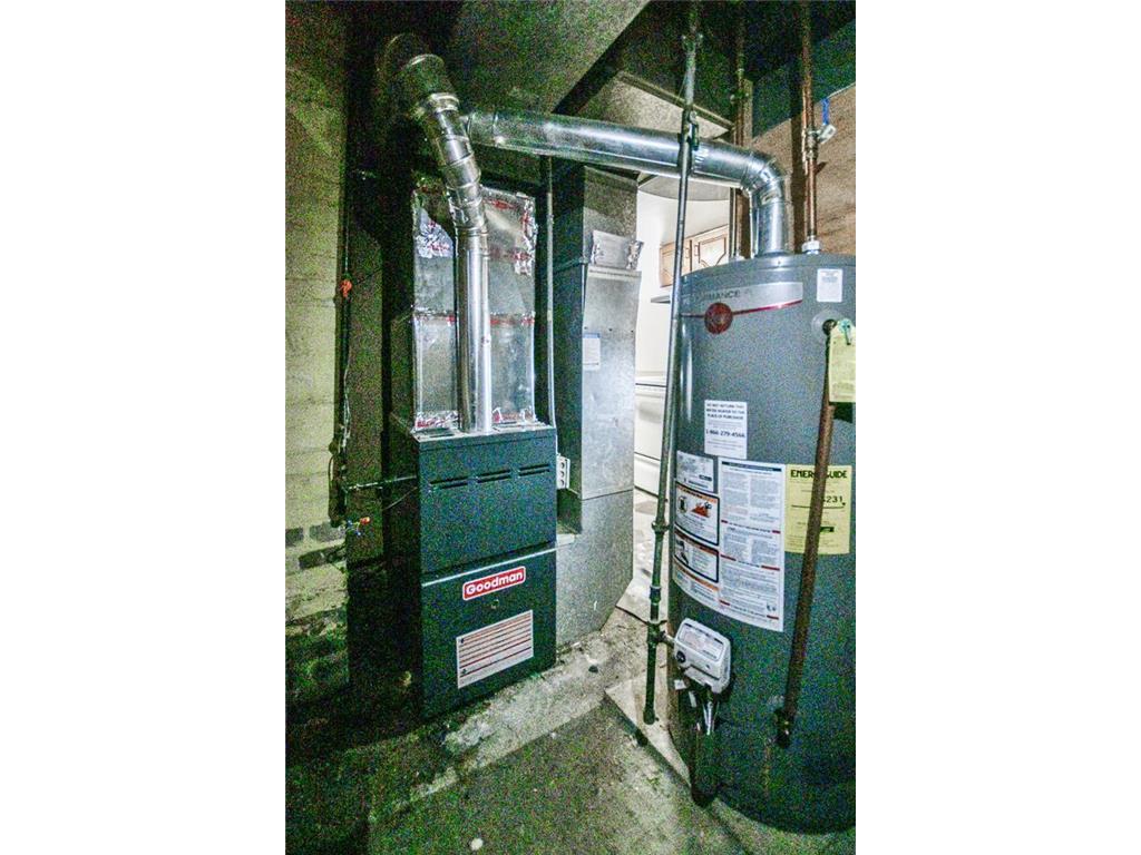 2419 California Street NE Minneapolis MN 55418 6806248 image33