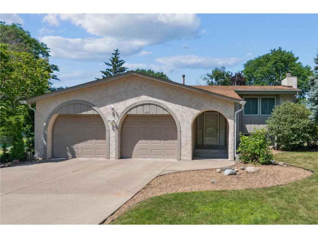 2419 Galtier Street Roseville MN 55113 6744348 image1