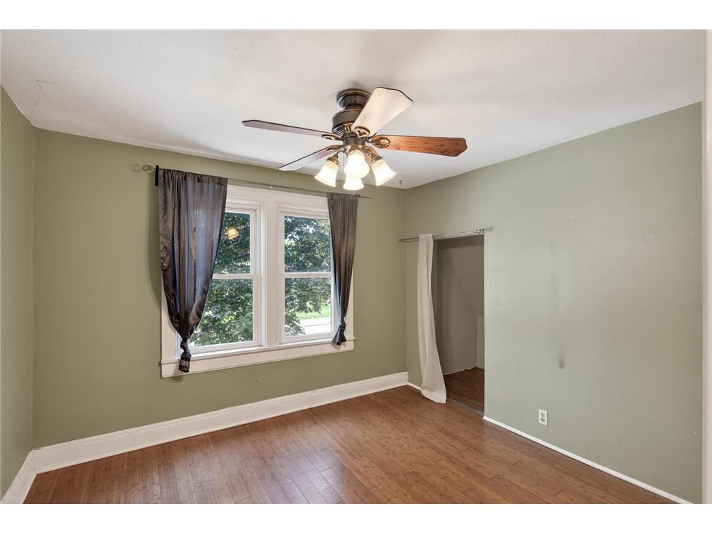 242 Penn Avenue N Minneapolis MN 55405 7075078 image19