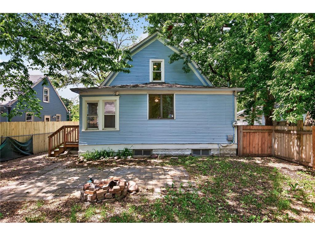 242 Penn Avenue N Minneapolis MN 55405 7075078 image29