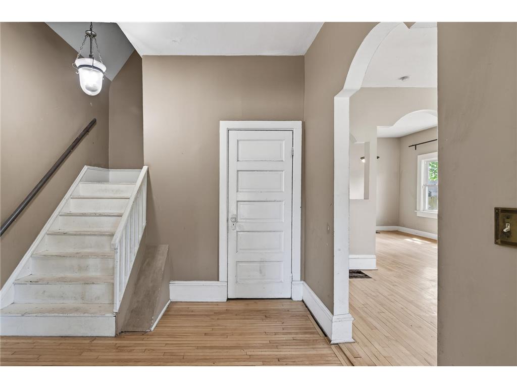 242 Penn Avenue N Minneapolis MN 55405 7075078 image6