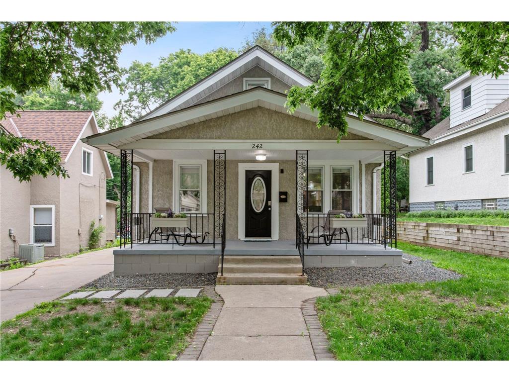 242 Winona Street W West Saint Paul MN 55118 6738602 image1