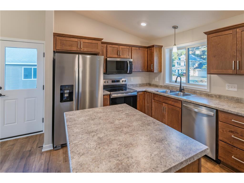 2420 15 Street SE Rochester MN 55904 6747721 image6