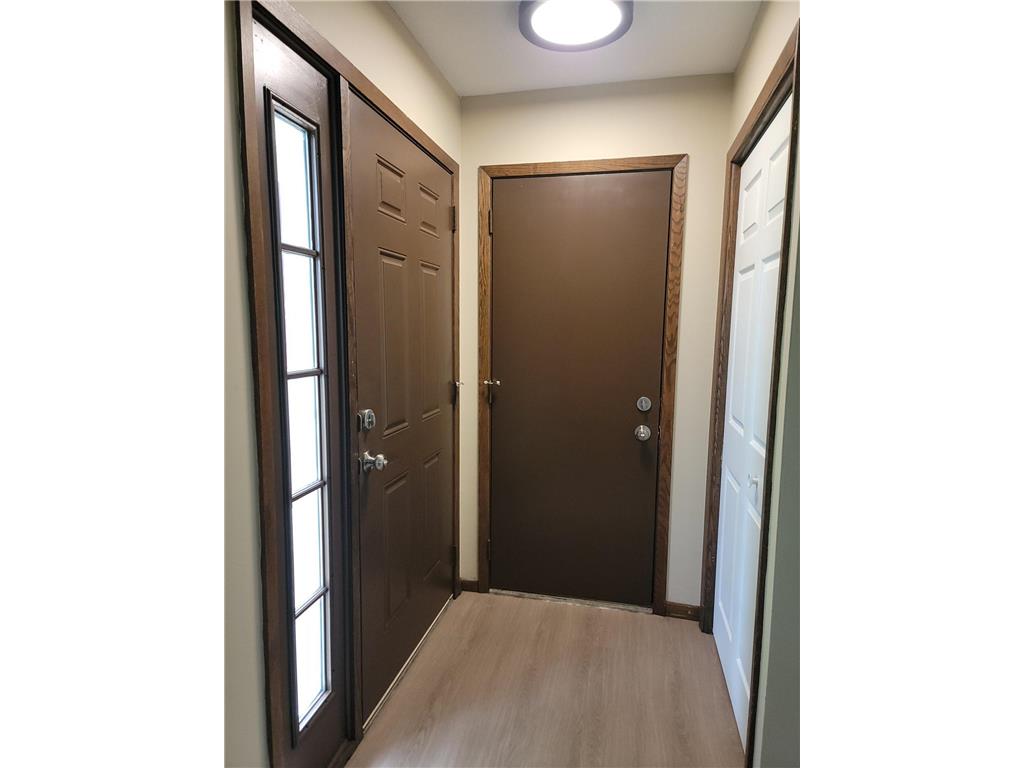2420-2422 Brenner Court Roseville MN 55113 7106464 image11