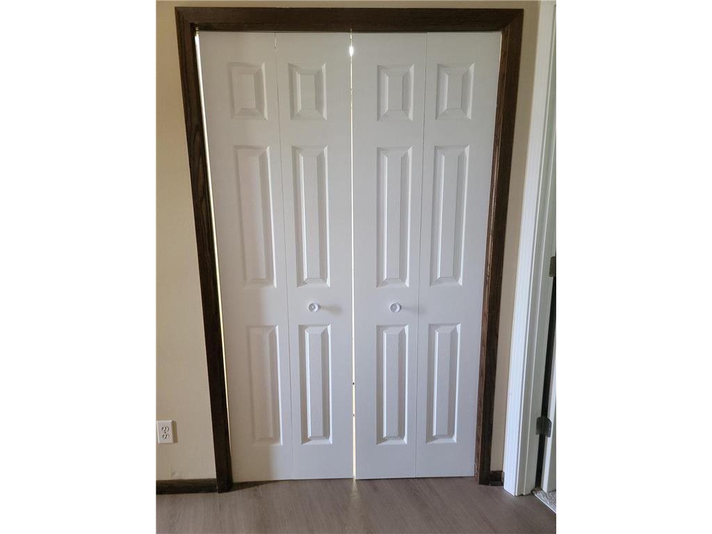 2420-2422 Brenner Court Roseville MN 55113 7106464 image13