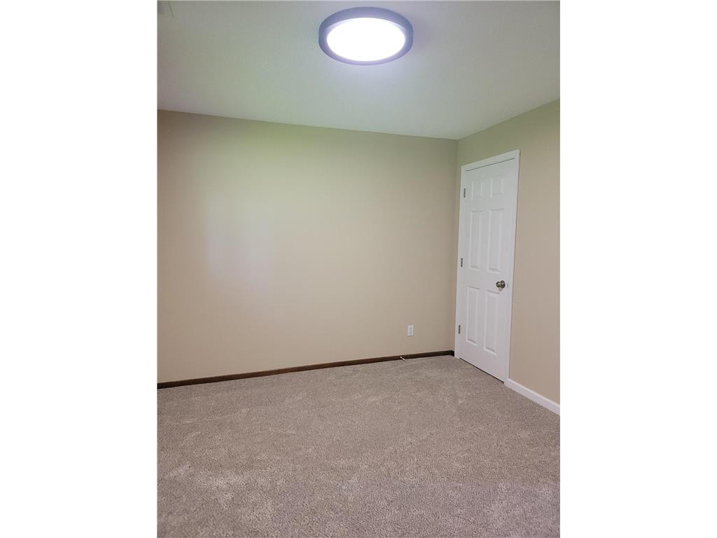 2420-2422 Brenner Court Roseville MN 55113 7106464 image19