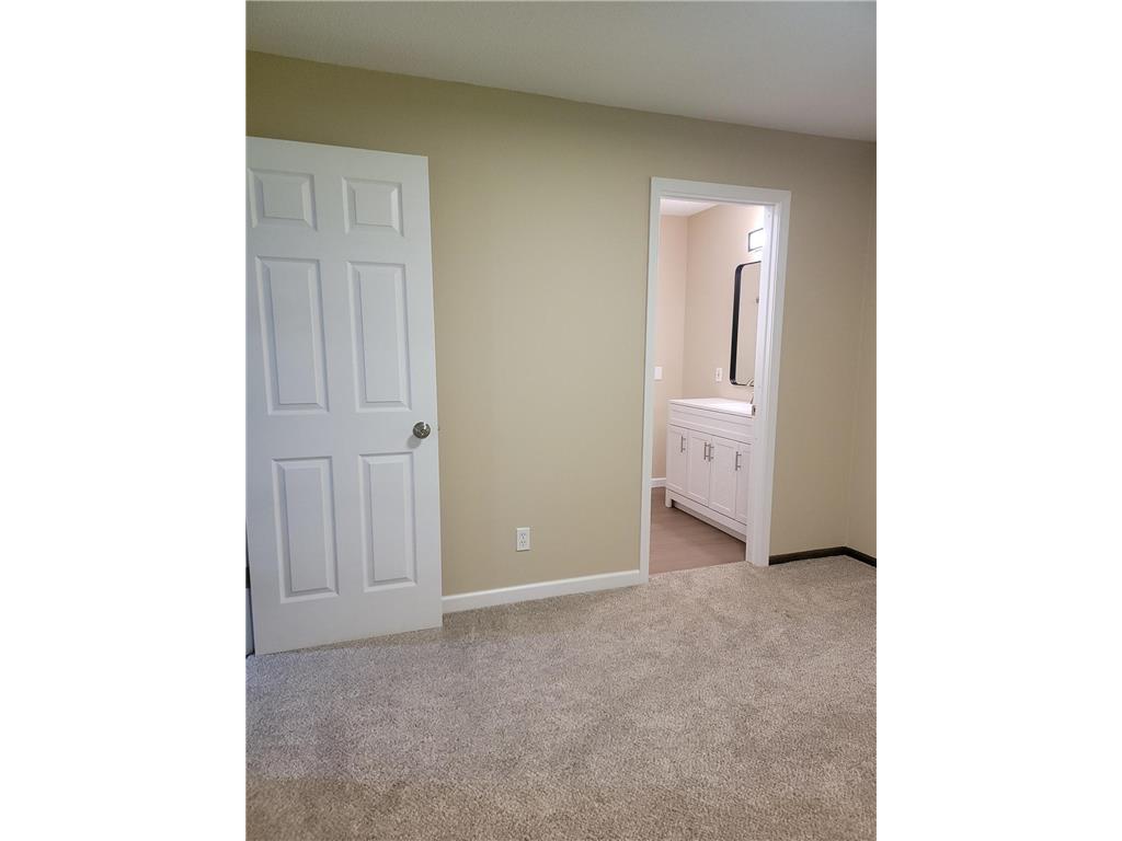 2420-2422 Brenner Court Roseville MN 55113 7106464 image21