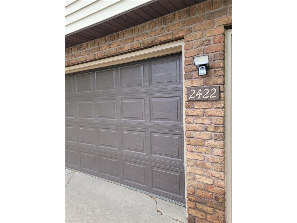 2420-2422 Brenner Court Roseville MN 55113 7106464 image5