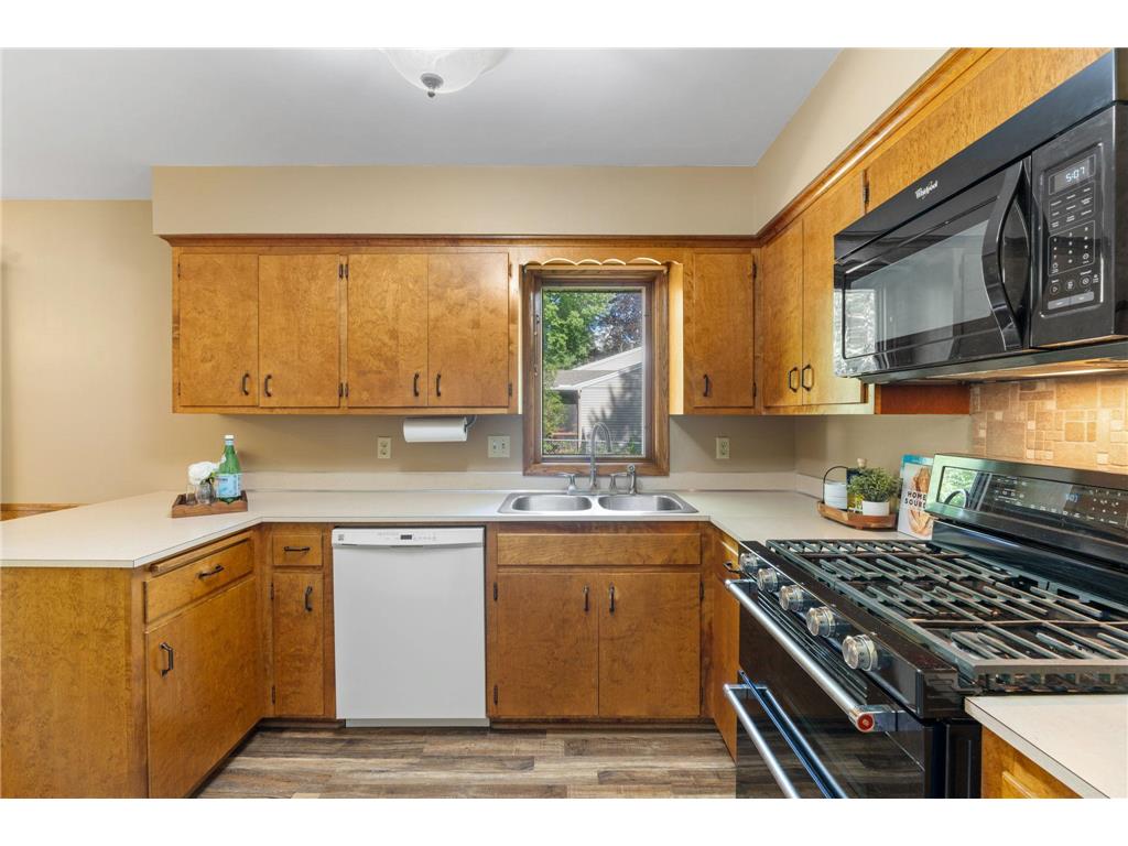 2420 Ensign Avenue N Golden Valley MN 55427 7078690 image13
