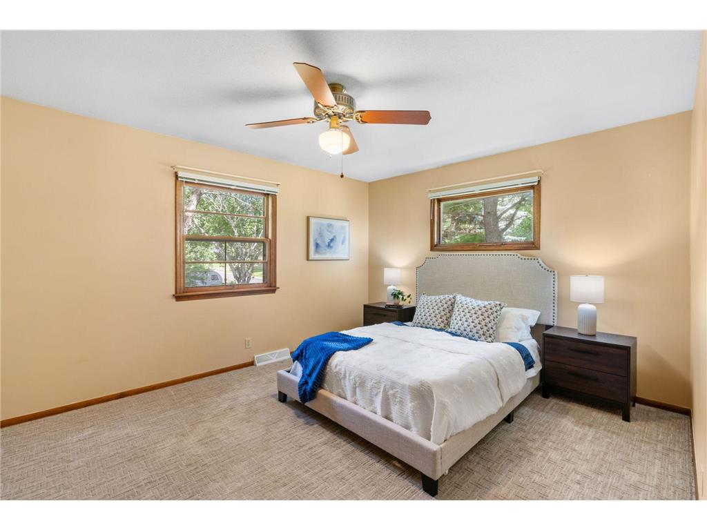 2420 Ensign Avenue N Golden Valley MN 55427 7078690 image15