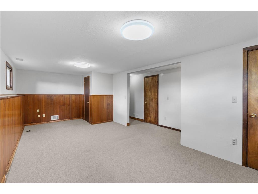 2420 Ensign Avenue N Golden Valley MN 55427 7078690 image24