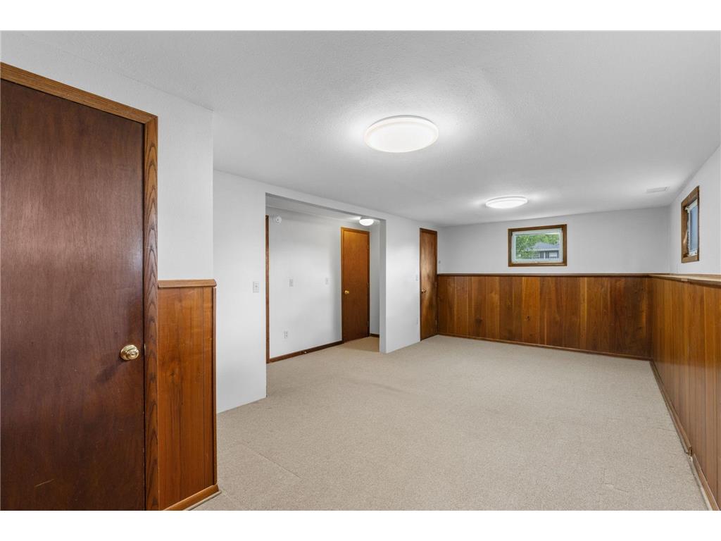 2420 Ensign Avenue N Golden Valley MN 55427 7078690 image25