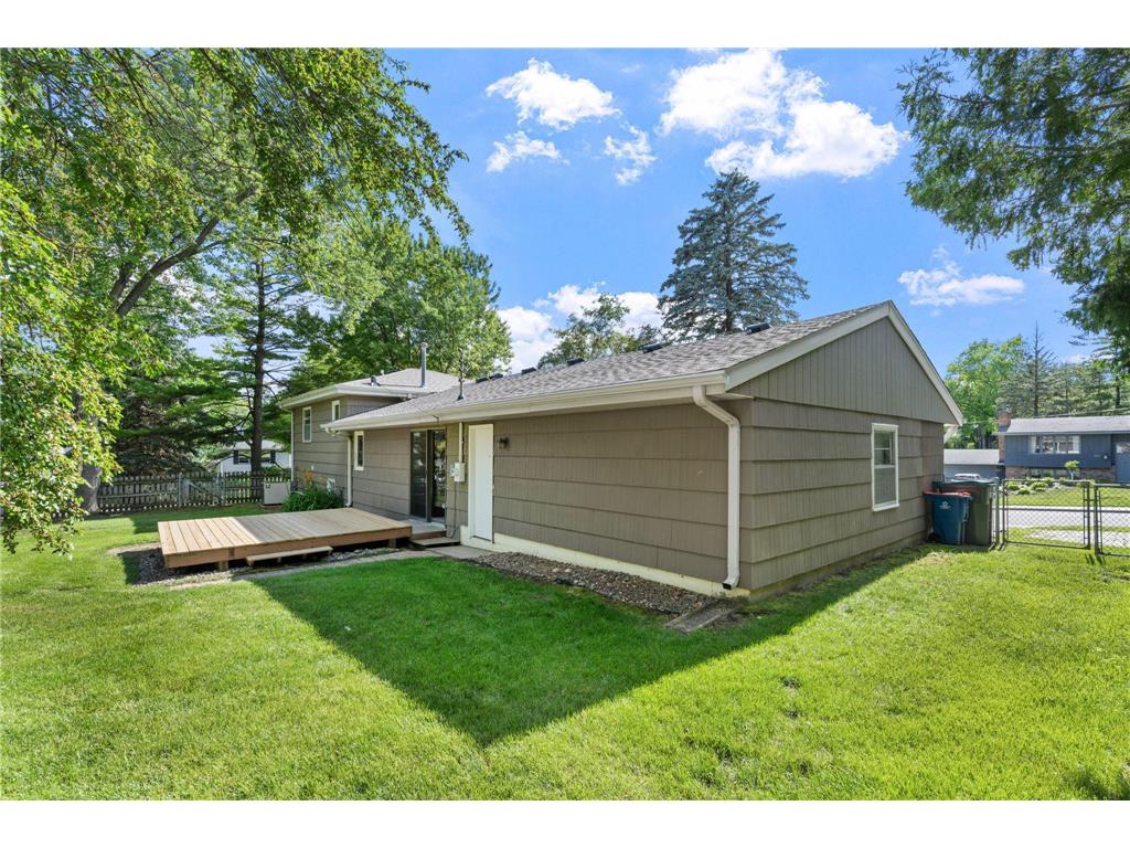 2420 Ensign Avenue N Golden Valley MN 55427 7078690 image30