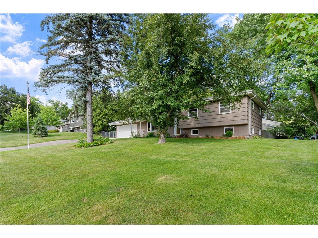 2420 Ensign Avenue N Golden Valley MN 55427 7078690 image34