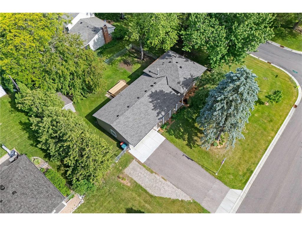2420 Ensign Avenue N Golden Valley MN 55427 7078690 image42