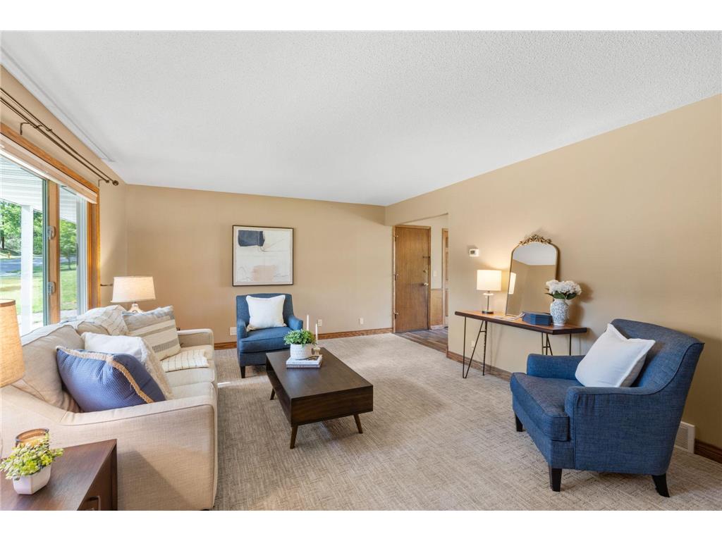 2420 Ensign Avenue N Golden Valley MN 55427 7078690 image7