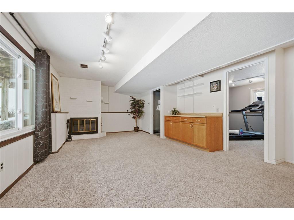 2420 Mounds Avenue New Brighton MN 55112 6826413 image23