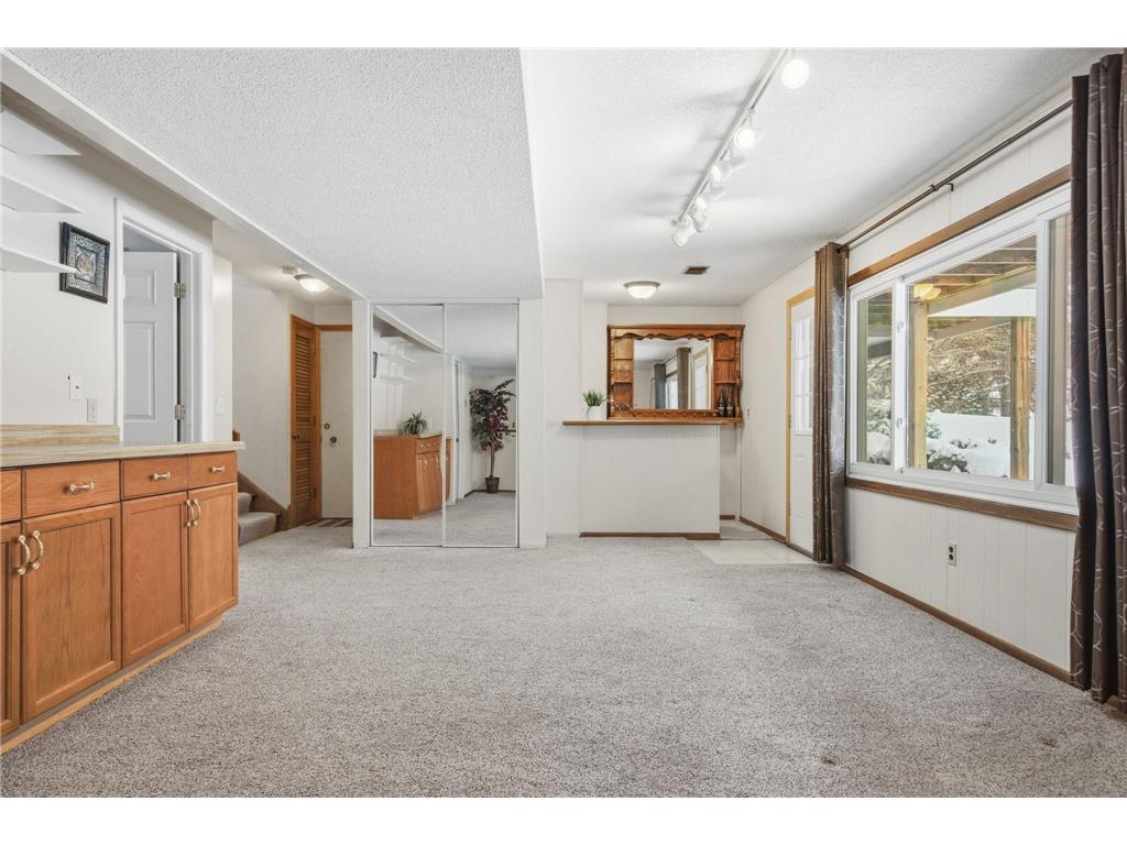 2420 Mounds Avenue New Brighton MN 55112 6826413 image25