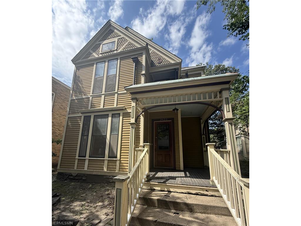 2420 Stevens Avenue Minneapolis MN 55404 6782072 image1