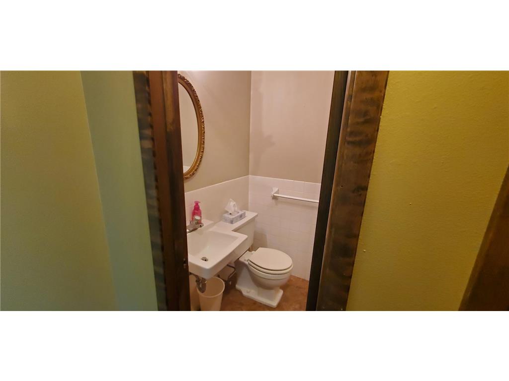 2420 W Country Club Drive S Fargo ND 58103 7101556 image18