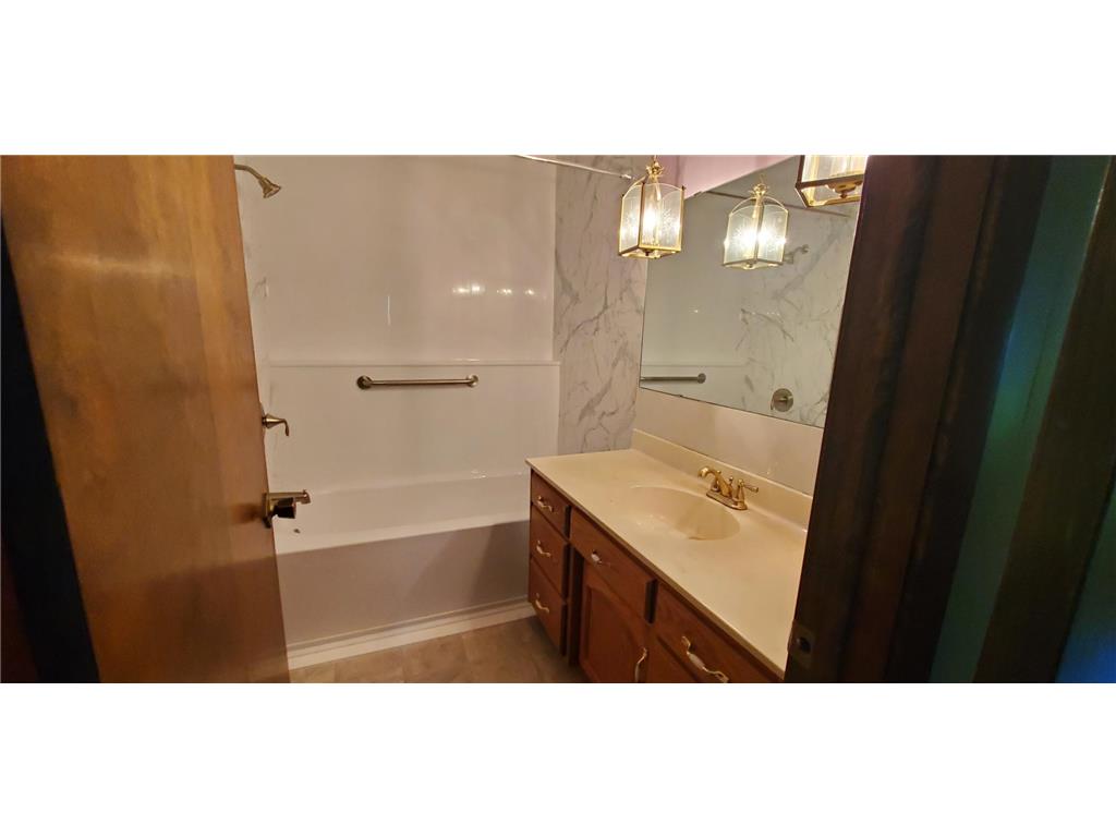 2420 W Country Club Drive S Fargo ND 58103 7101556 image20