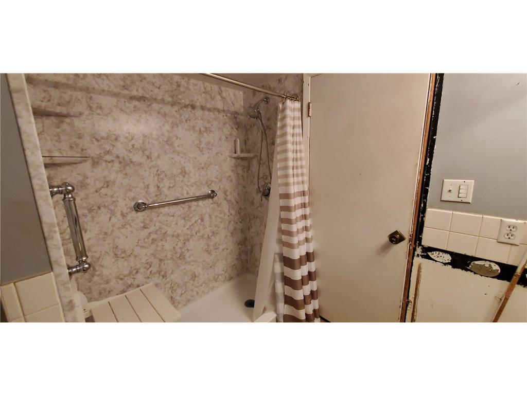 2420 W Country Club Drive S Fargo ND 58103 7101556 image27