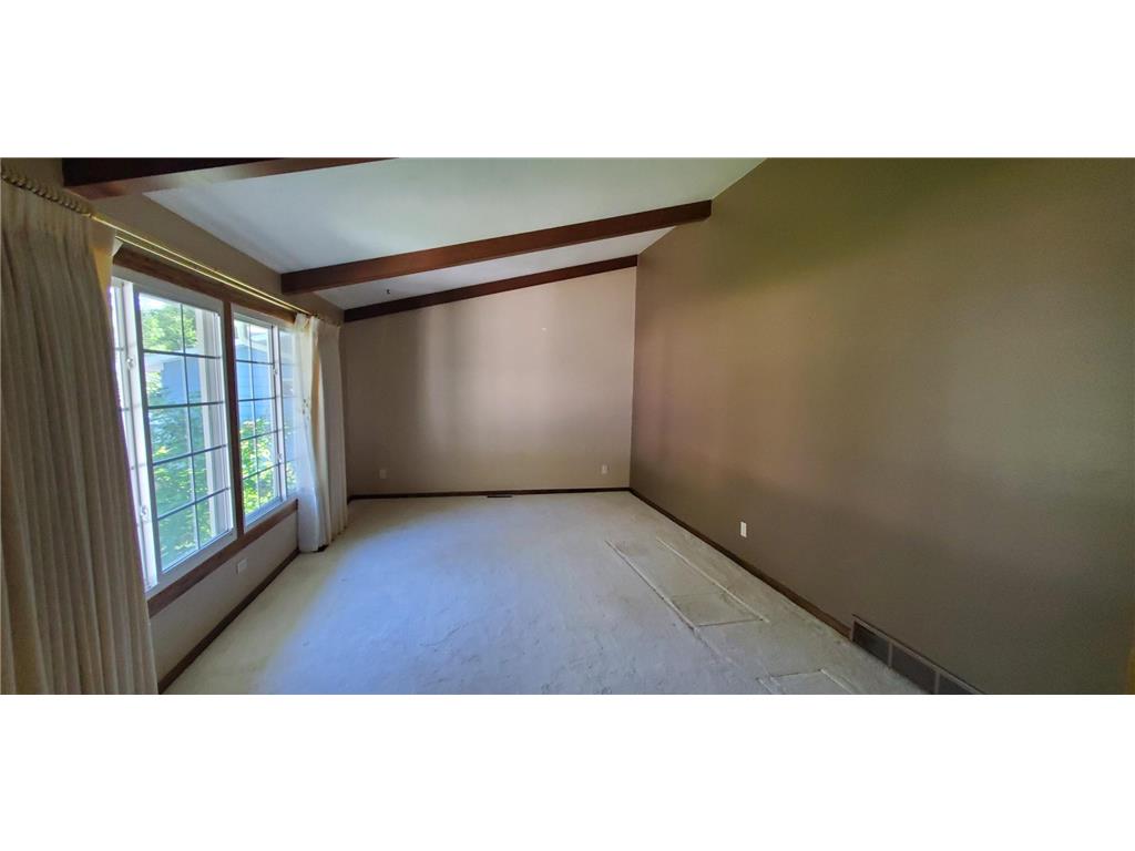 2420 W Country Club Drive S Fargo ND 58103 7101556 image9