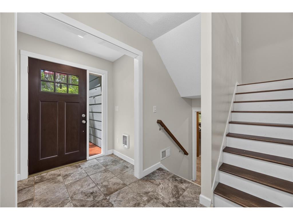 2421 4th Street White Bear Twp MN 55110 7078732 image3