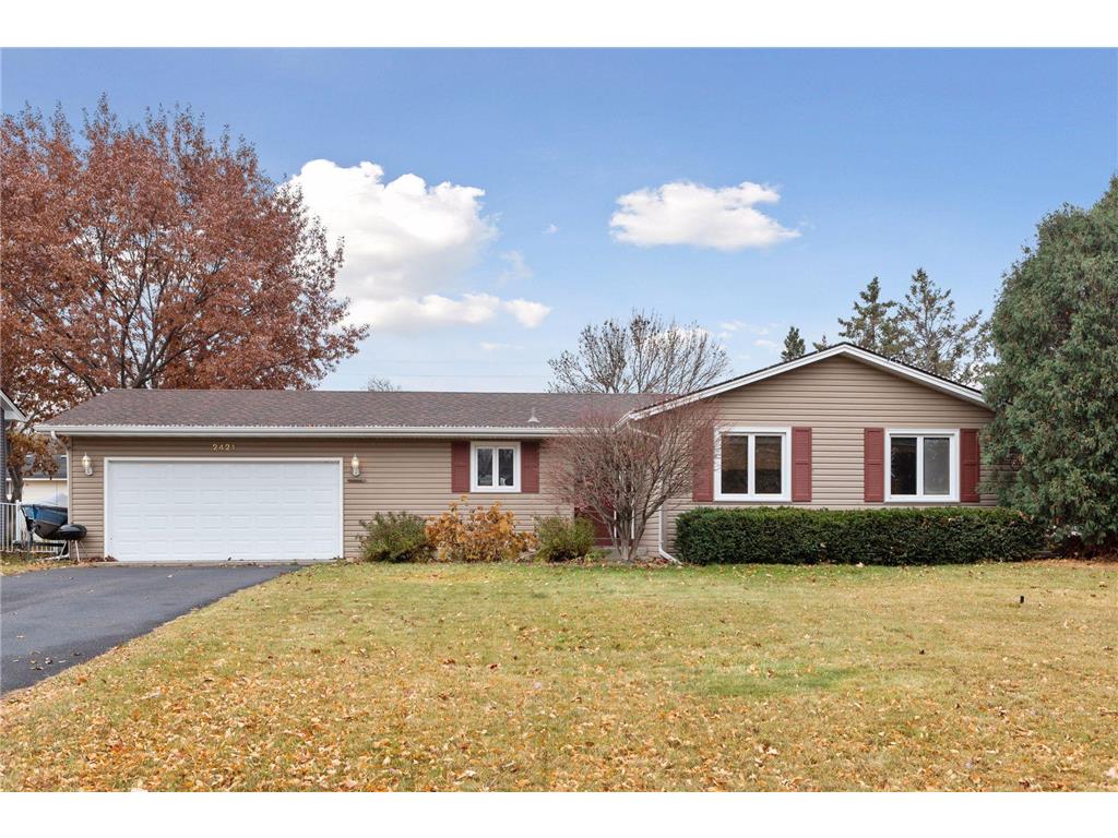 2421 95th Avenue N Brooklyn Park MN 55444 6273327 image1