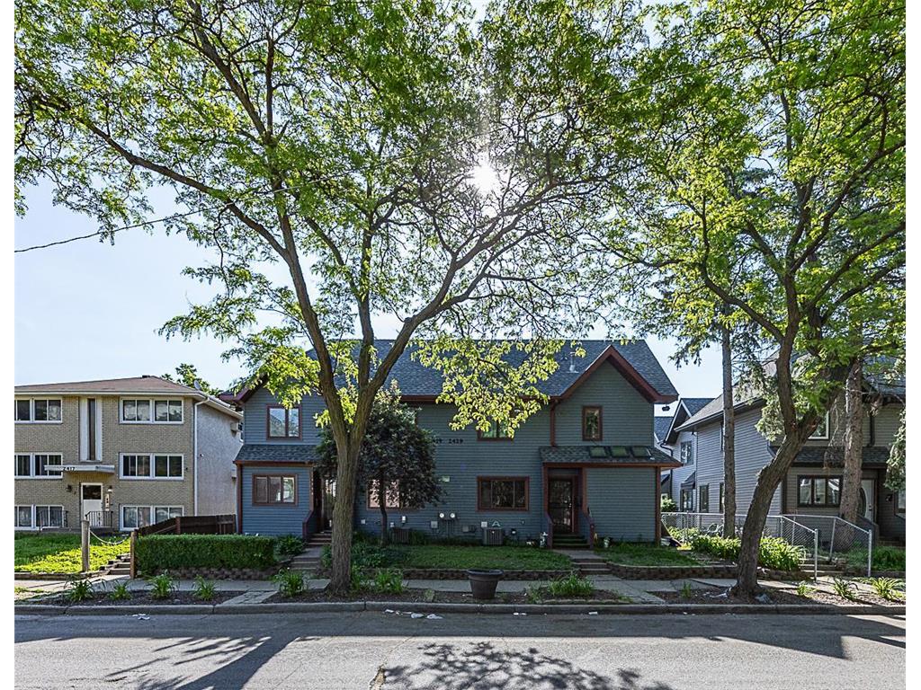 2421 Elliot Avenue Minneapolis MN 55404 7083161 image1
