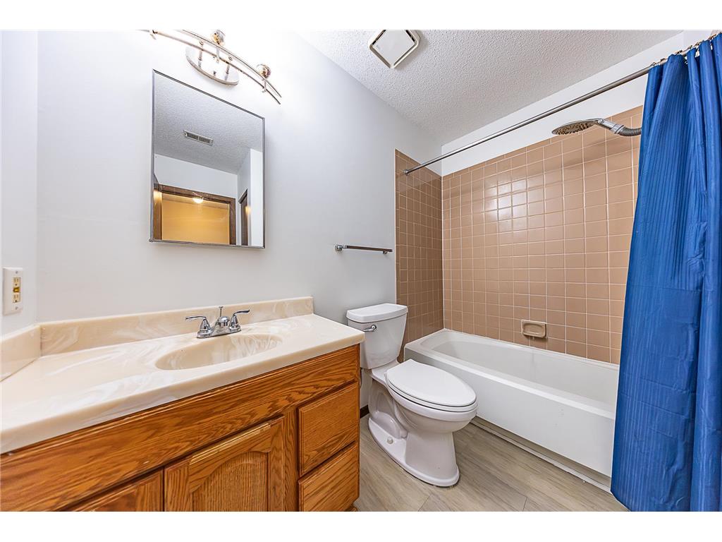 2421 Elliot Avenue Minneapolis MN 55404 7083161 image16