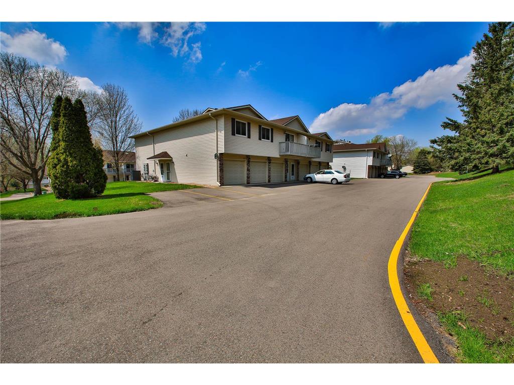 2421 Grenadier Avenue N Oakdale MN 55128 6366658 image1