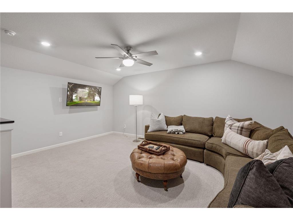 2422 N Blossom Circle Orono MN 55356 6782157 image27